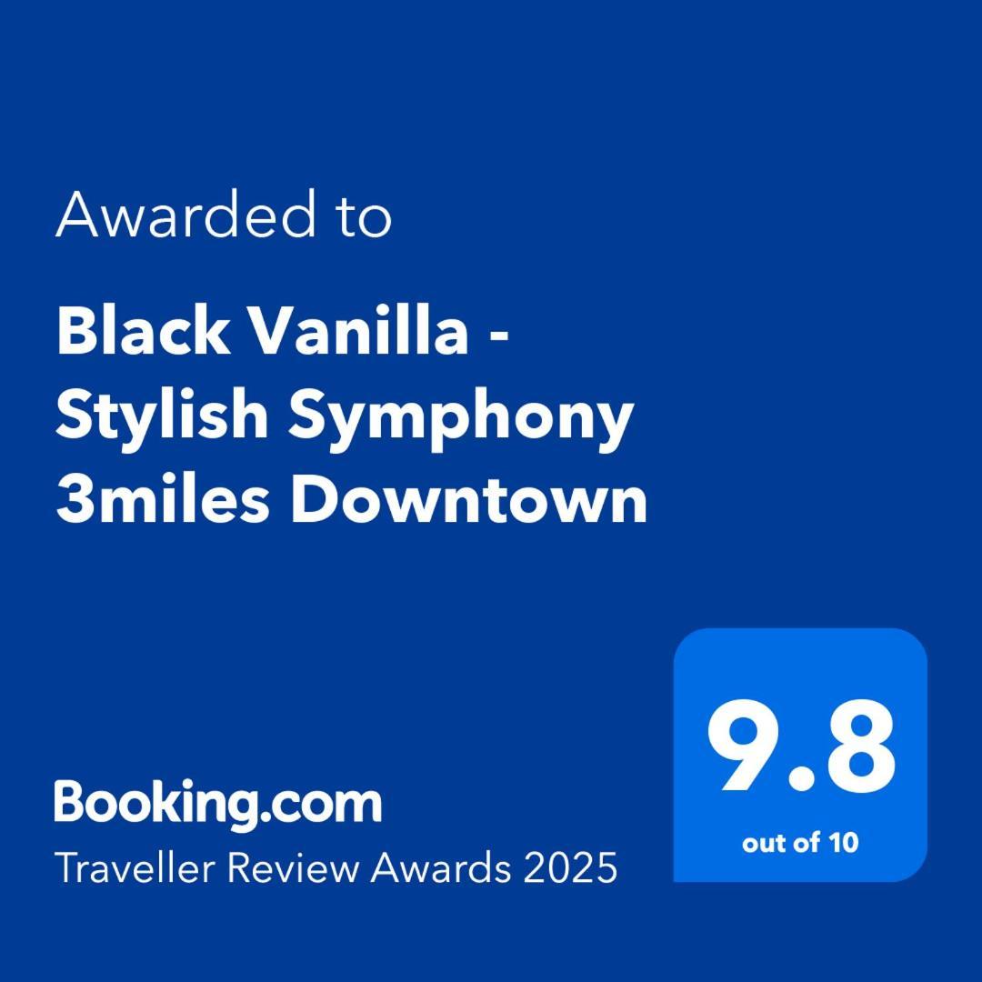Black Vanilla - Stylish Symphony 3Miles Downtown Naples Exterior photo